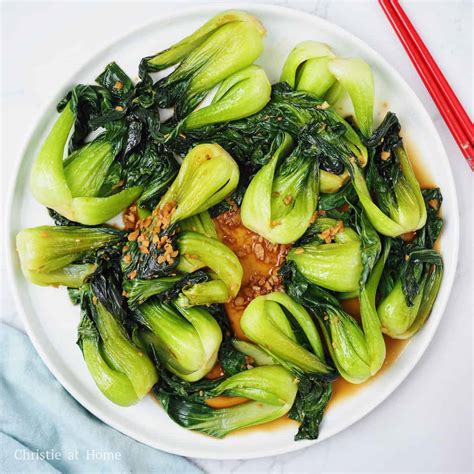 Easy 10-minute Steamed Garlic Bok Choy - Christie at Home