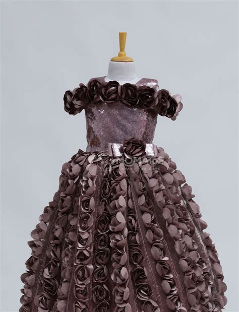 Amazing Onion Colored Floral Gown – Momatos