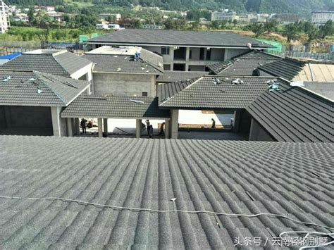 釉薬瓦の寿命 | 奈良・大阪の雨漏り修理・屋根工事なら森建築板金工業へ