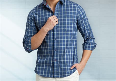The Best Formal Shirt Colors for Different Skin Tones
