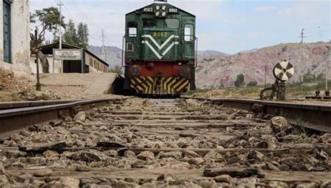 Terrorists Attack Pakistan Train In Balochistan, Take Over 100 ...