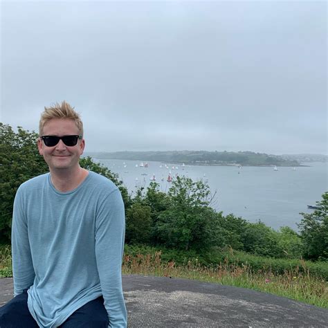 Peter Doocy Wife Cancer: Truth About Her Health Battle - ProfilesBus