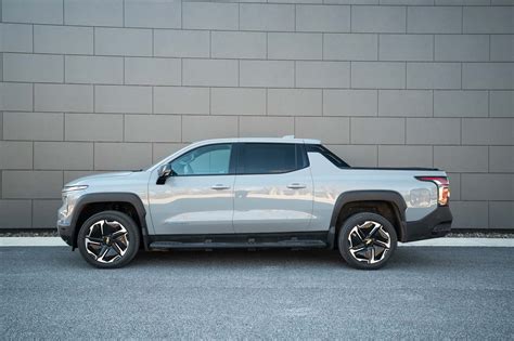 2025 Chevrolet Silverado EV Road Test: The EV Truck Goldilocks Has Been Waiting For