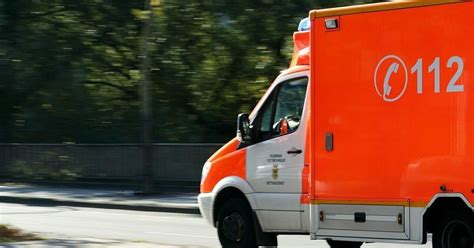 Iphofen: 88-Jährige prallt nach Unfall gegen Baum | Radio Gong Würzburg
