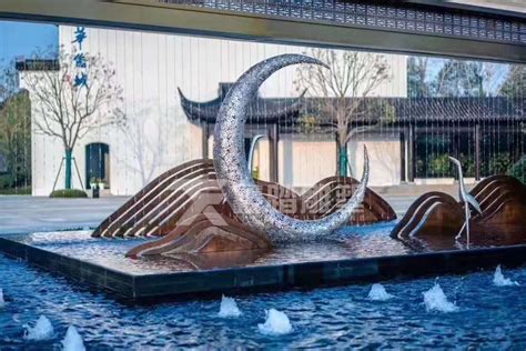 不锈钢镂空月亮雕塑园林水景雕塑-曲阳央美园林雕塑有限公司