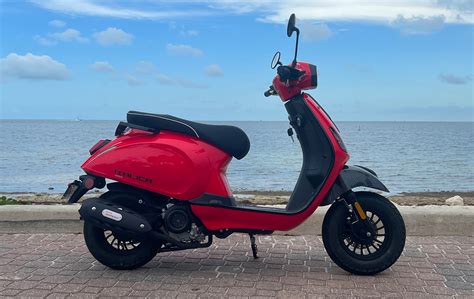 Miami Scooter Rentals | Best Scooter Rentals | #1 For Low Prices