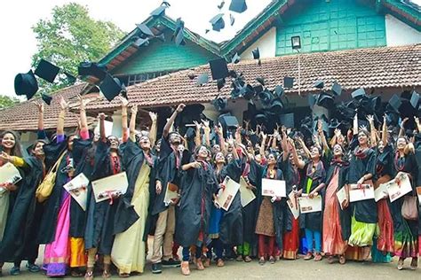 CMS College Kottayam Campus: Photos, Virtual Tour