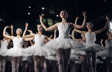 Image result for Spectacle Entier