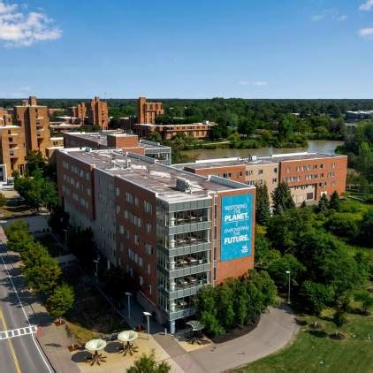 Campus Living & Dining - Undergraduate Admissions - University at Buffalo