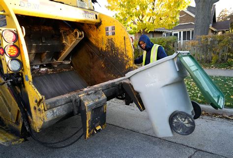 Why Milwaukee's garbage, recycling pickup schedule changes frequently