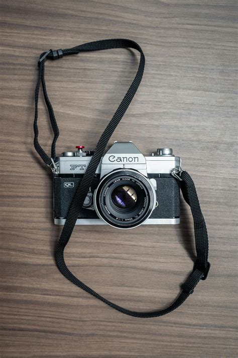 Old Canon Camera 的图像结果