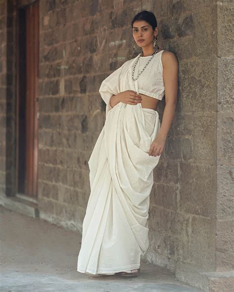 Buy Sleepy Shell Ivory Block Printed Saree | Saree design | Saree