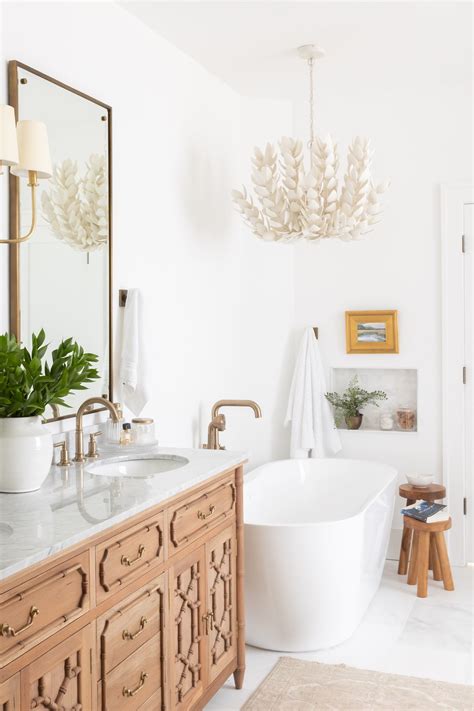 Timeless Classic Master Bathroom How To Design A Classic Luxurious