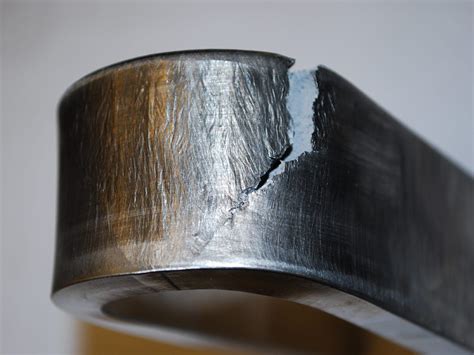 SolidWorks Testing Welds 的图像结果