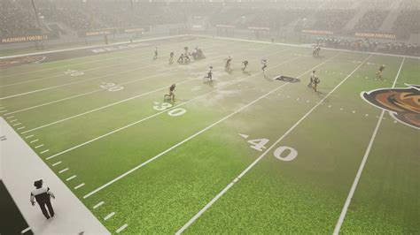 Maximum Football - Operation Sports
