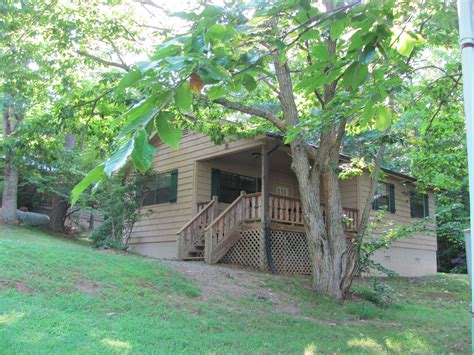 Cabin Pictures - TrackRock Campground and Stables