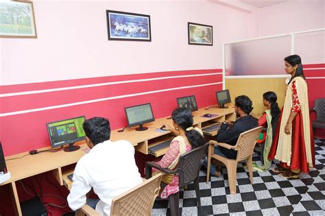 Computer Class Malayalam 的图像结果