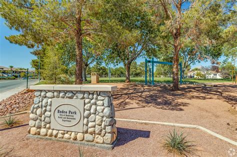 Henderson, NV City Guide | About Living in Henderson - Homes.com