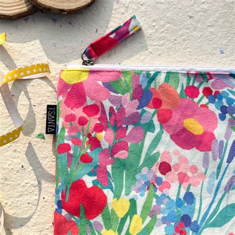 Flowery Pouch – TSANTA