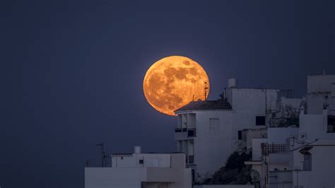 The full 'Corn Moon' rises this week — bringing a 'blood moon' lunar ...