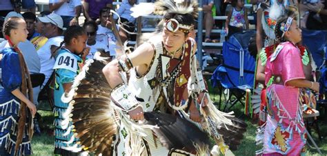 Why Were Nomadic Native American Tribes in California?