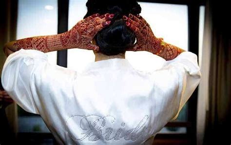 Top Trending Indian Wedding Hairstyles and Tips For Healthy Hair ...