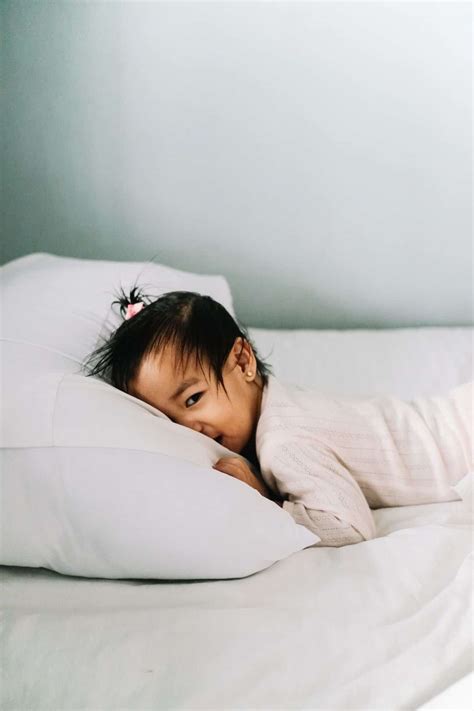 What To Feed Your Toddler During & After A Stomach Bug