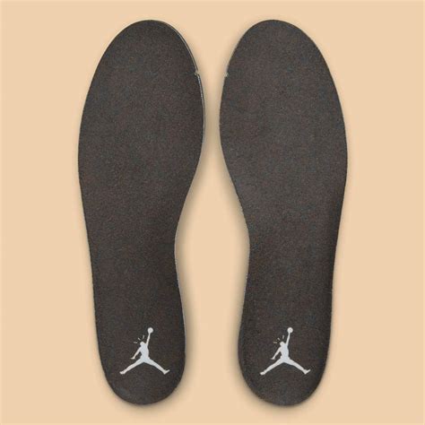 Travis Scott Jordan CJ1 T-Rexx "Dark Mocha" | SneakerNews.com