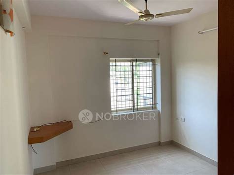 Ittina Chaitanya Wilson Garden - Without Brokerage Semi-furnished 2 BHK ...