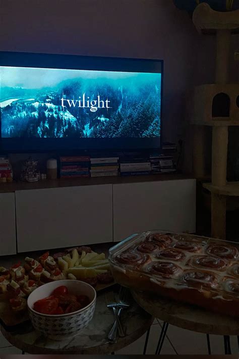 twilight marathon 🍂🌒 in 2025 | Evening movie, Girls night movies, The ...