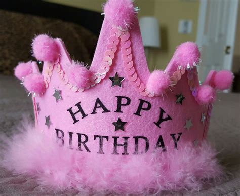 Pink Birthday Crown for Happy 19th Birthday Celebration
