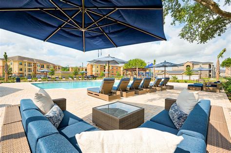 Luxury Apartments in Cypress, TX | Experience Gateway at Cypress Creek