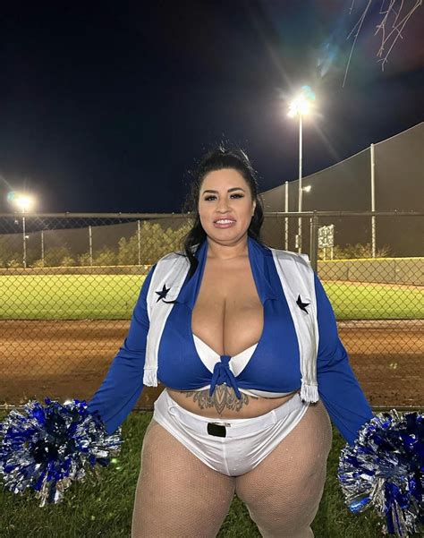 Best cheerleader ever : r/BbwSofia_rose