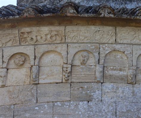 Abbazia Di Santa Maria Assunta A Conèo (Colle di Val d'Elsa) - All You ...