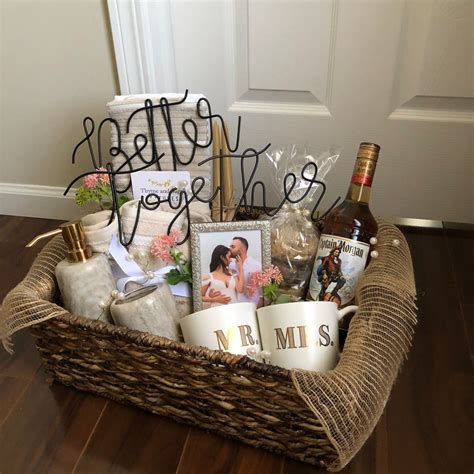 DIY Bridal Shower Gift Baskets