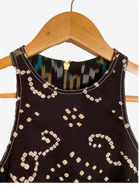 Black Razor top – The Ikat Story