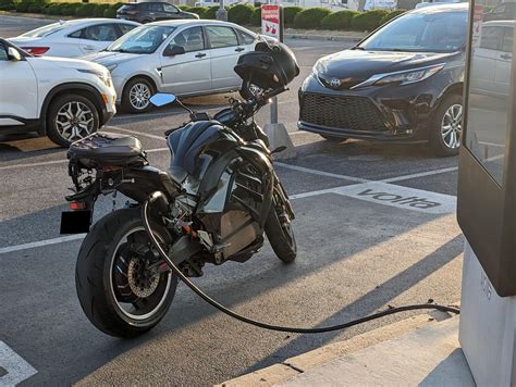 Giant Food | Dover, PA | EV Station