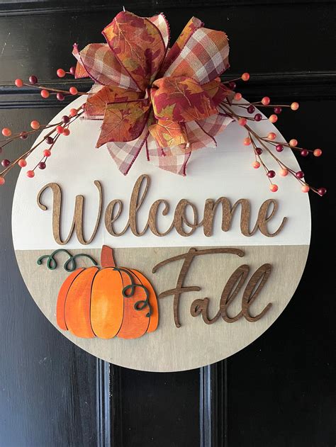 10 Best Fall Door Decor Ideas To Welcome a New Season
