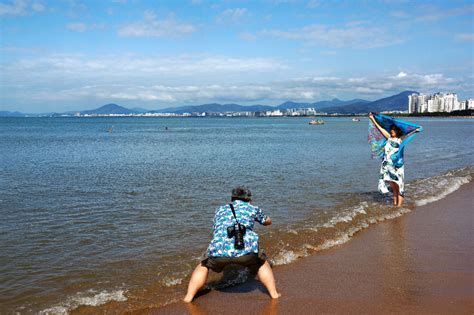 科学网—三亚湾海滩掠影（4）：拍照和自拍 - 徐长庆的博文
