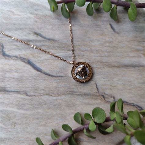 Emma ~ Pendant Chain – Anokhi India
