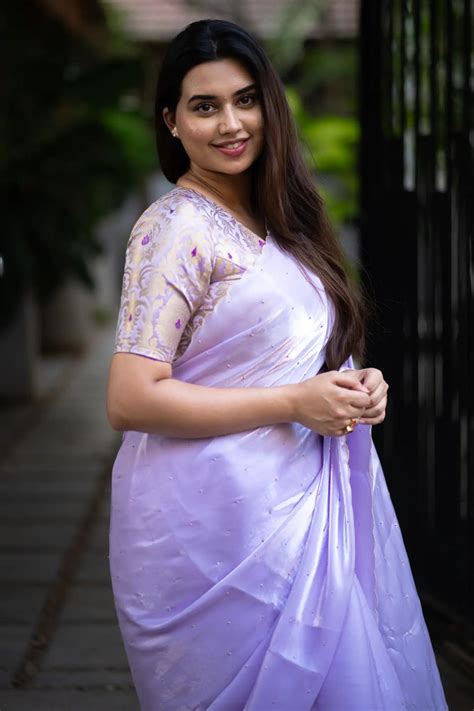 Roman Livia | Farewell Organza Saree | I Love Sarees - I Love Sarees