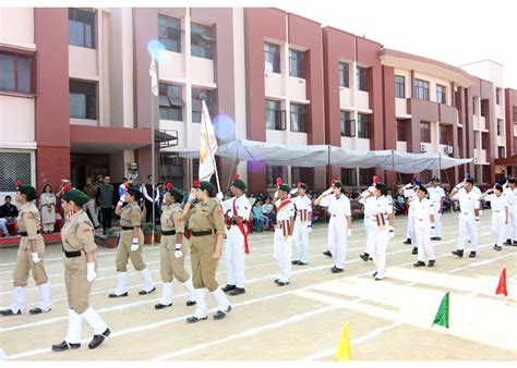 250pxHammarJabJabSchooljpeg