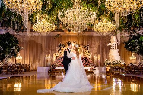 Custom Dance Floor Wraps | Vinyl Dance Floor Wedding Party