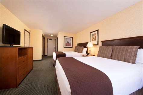 RED LION HOTEL SEATTLE AIRPORT 3⋆ ::: SEATAC, WA ::: COMPARE HOTEL RATES