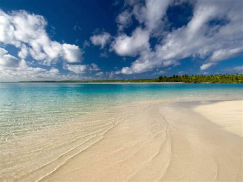 Aitutaki - Cook Islands: Get the Detail of Aitutaki on TimesTravel