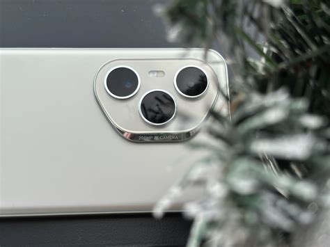 Honor 400 Pro 5G Review: 200MP Camera, Big Battery & 6-Year Support ...