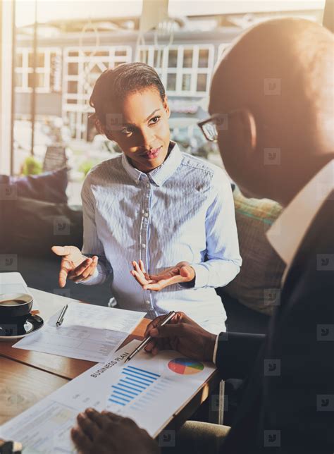 Black Business People Meeting 的图像结果