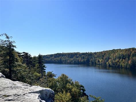 LAKE AND WATERFALL HIKE, HUDSON VALLEY, NY - Active Lifestyle Tours