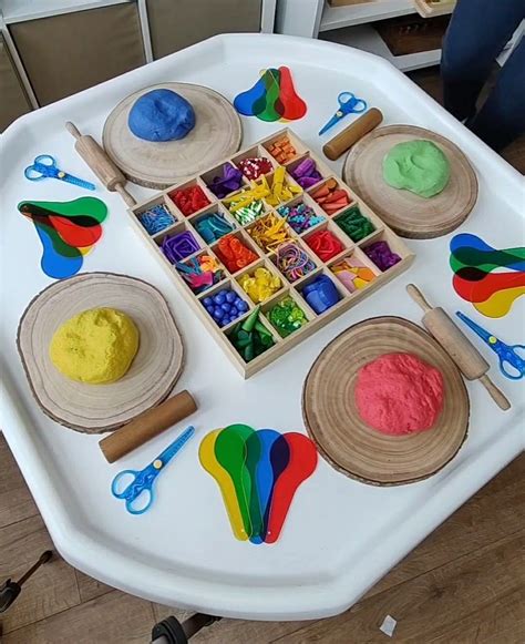 Playdough tuff tray with loose parts | Baby learning activities ...