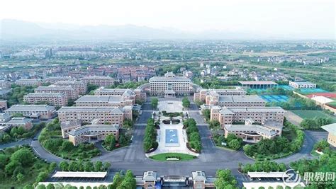 2024年衢州职业技术学院成人高等学历教育(专科)招生简章